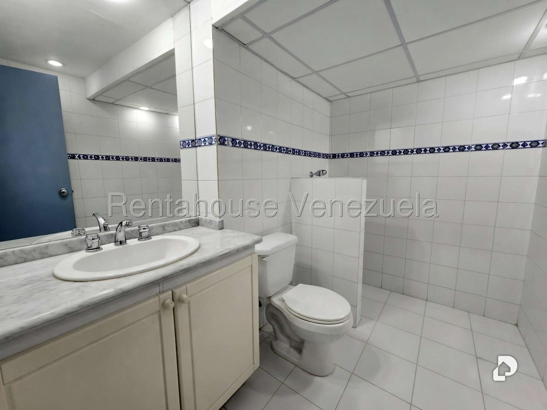 Edificio en Montecristo, Caracas – 24