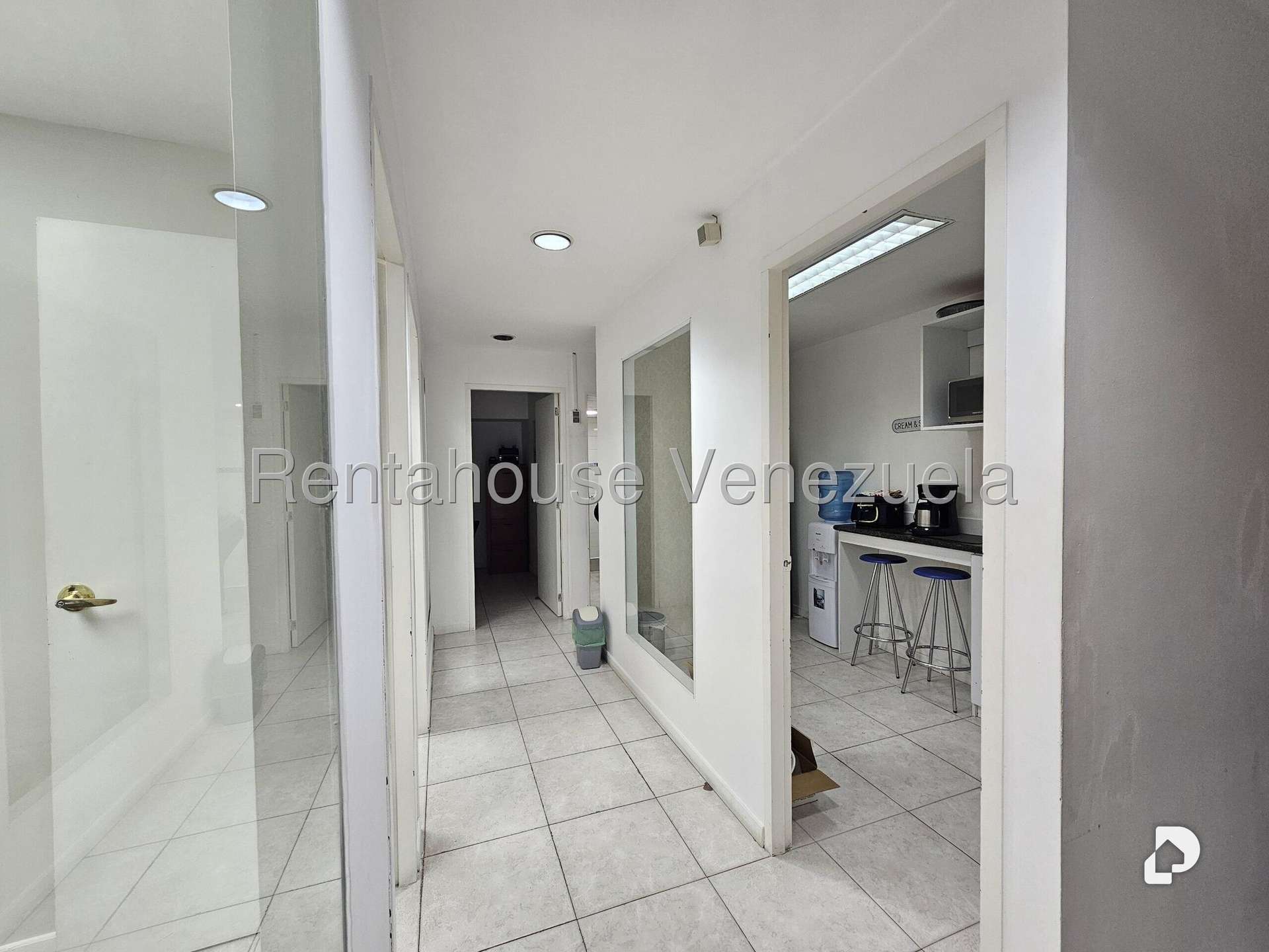 Edificio en Montecristo, Caracas – 15