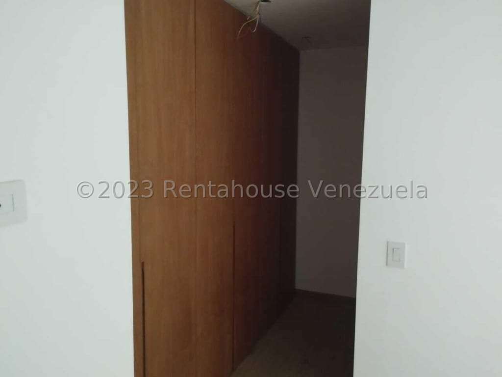 Apartamento en Lomas de Las Mercedes, Caracas