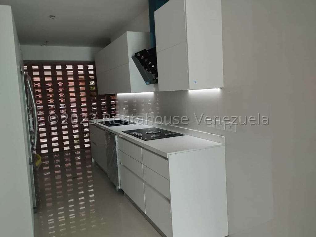 Apartamento en Lomas de Las Mercedes, Caracas