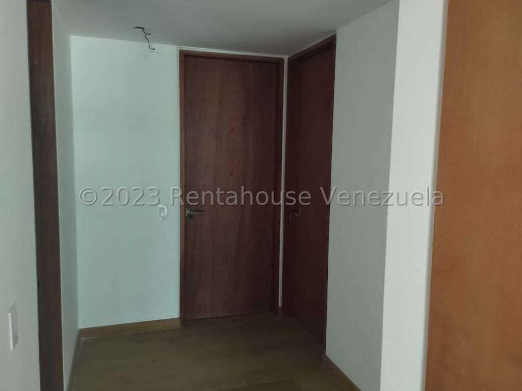 Apartamento en Lomas de Las Mercedes, Caracas
