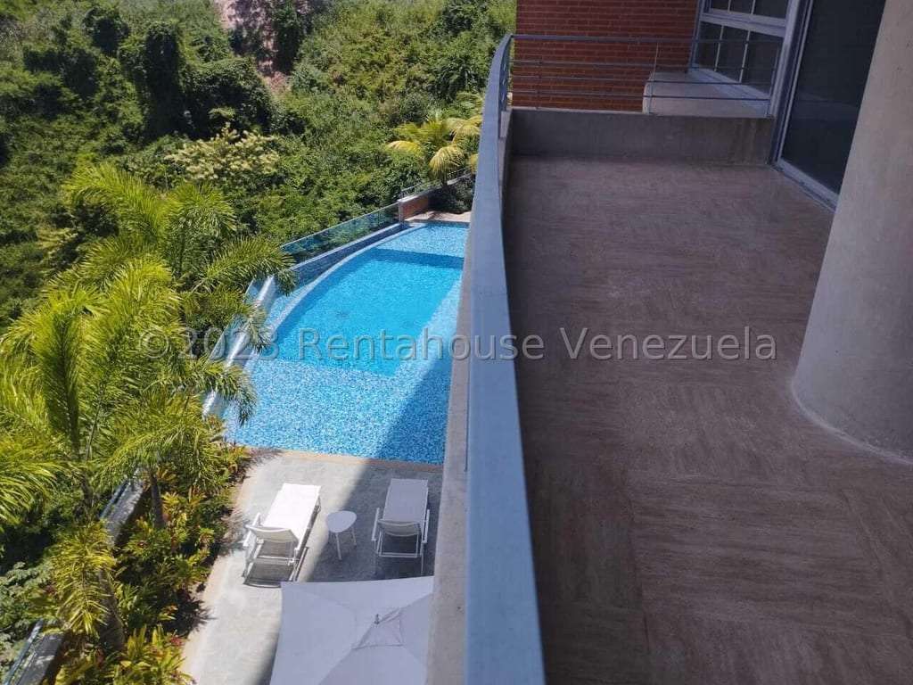Apartamento en Lomas de Las Mercedes, Caracas