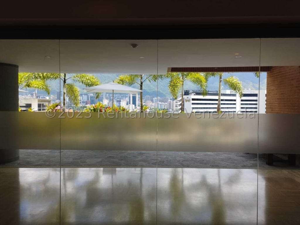 Apartamento en Lomas de Las Mercedes, Caracas