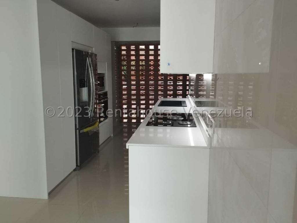 Apartamento en Lomas de Las Mercedes, Caracas