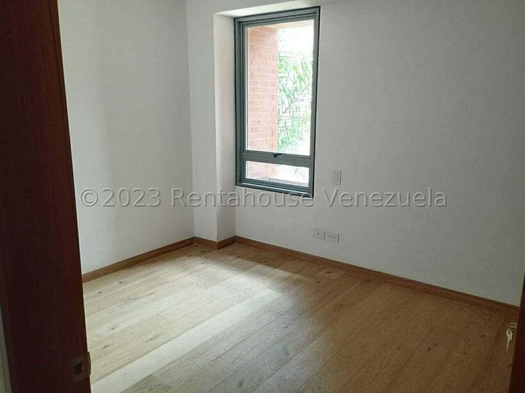 Apartamento en Lomas de Las Mercedes, Caracas