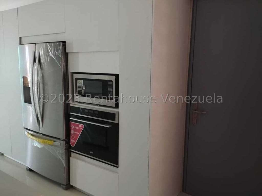 Apartamento en Lomas de Las Mercedes, Caracas