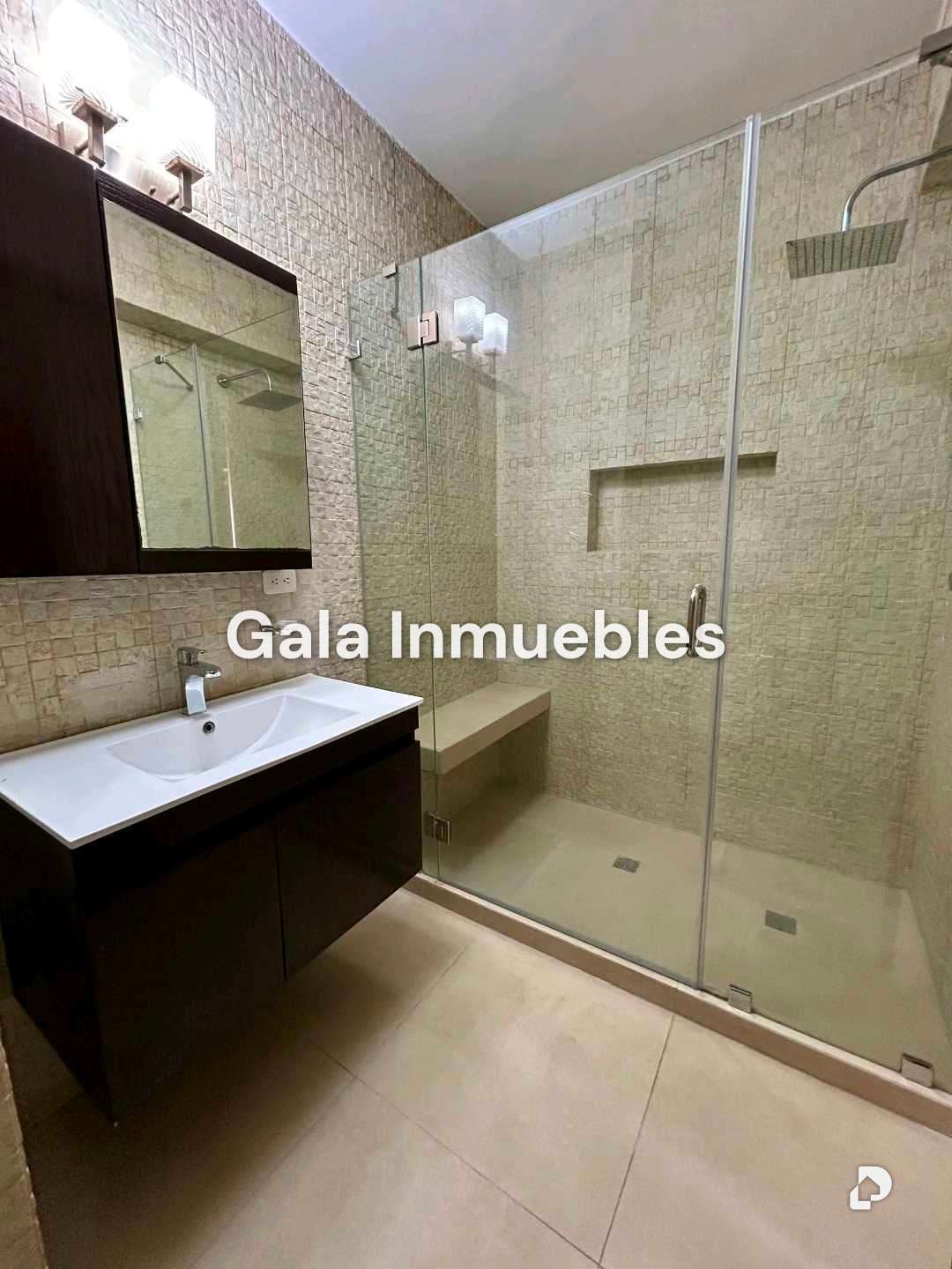Apartamento en Alto Hatillo, Caracas – 23