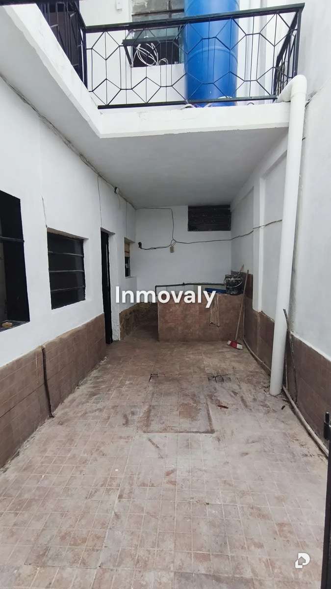 Local comercial en Agua Blanca, Valencia – 6