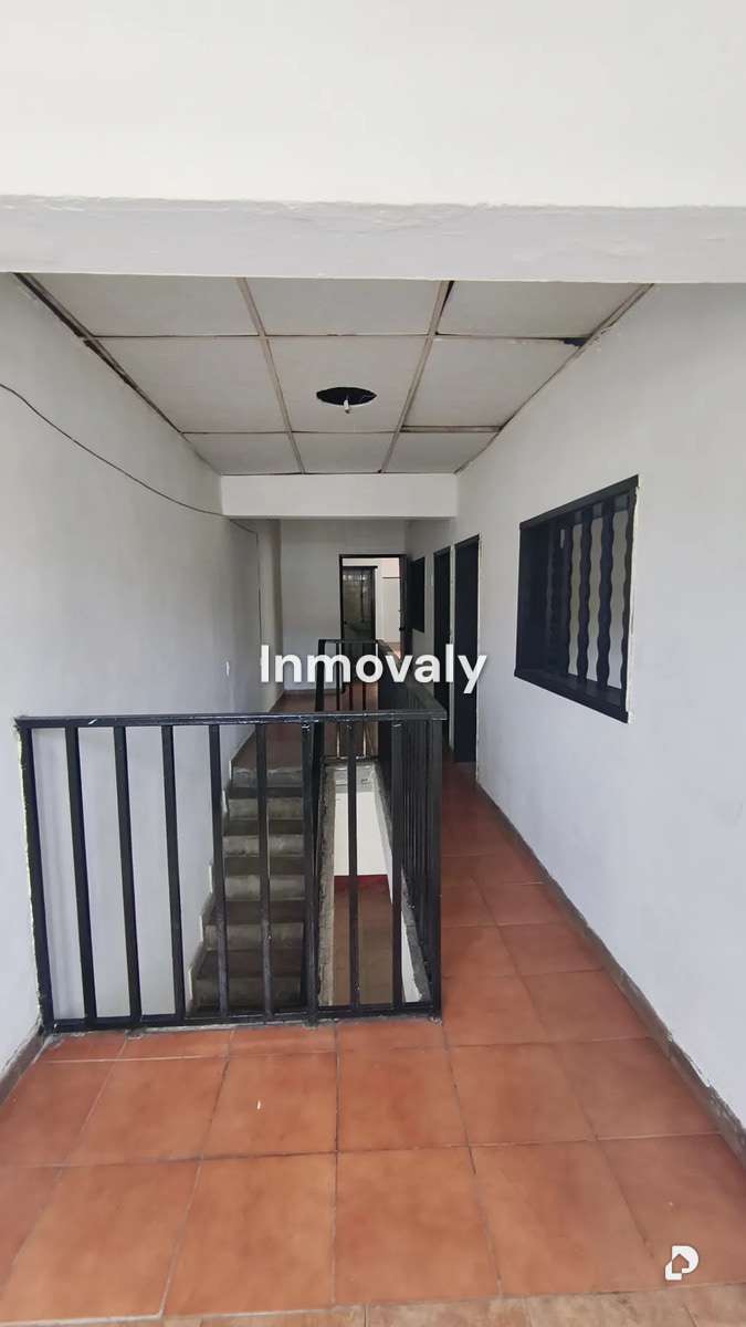 Local comercial en Agua Blanca, Valencia – 8