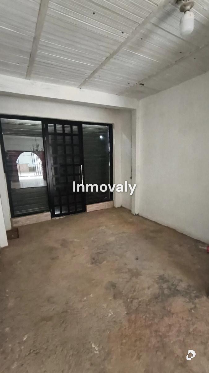 Local comercial en Agua Blanca, Valencia – 2