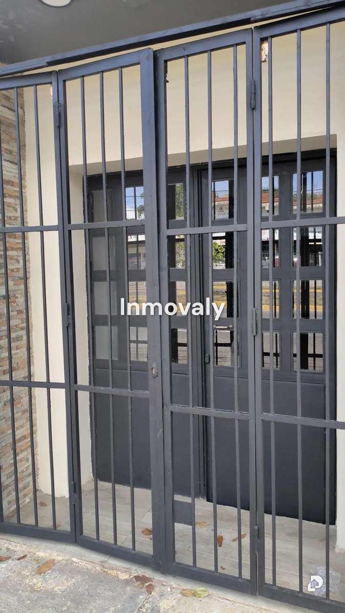 Local comercial en Agua Blanca, Valencia – 1