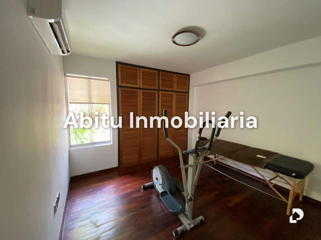 Apartment in Campo Alegre, Caracas – 17