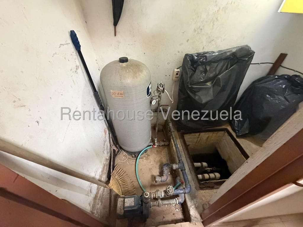 Casa en Lomas de La Lagunita, Caracas