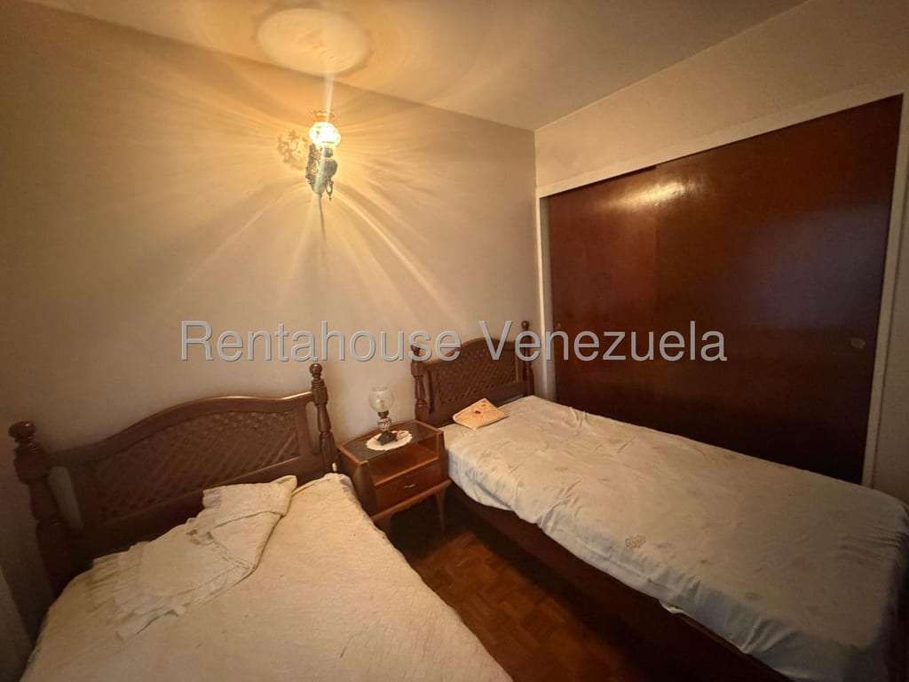 Casa en Lomas de La Lagunita, Caracas