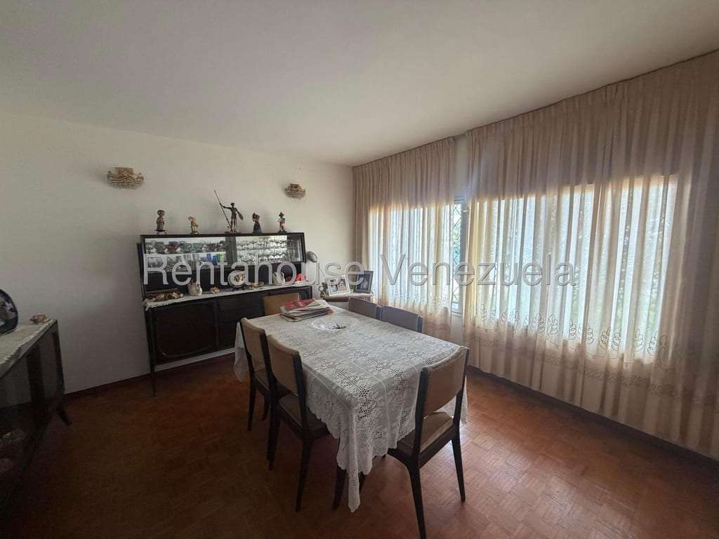 Casa en Lomas de La Lagunita, Caracas