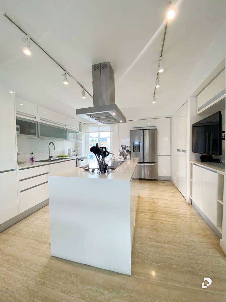 Apartment in Las Mesetas, Caracas – 11