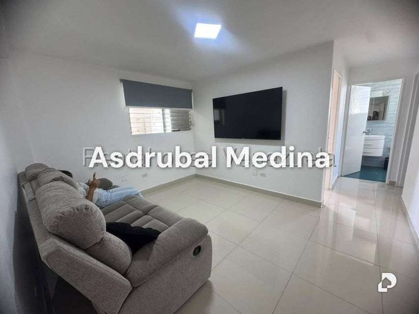 Apartamento en Santa Fe Sur, Caracas – 11