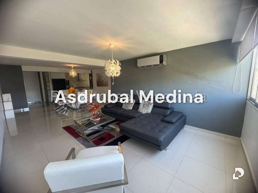 Apartamento en Santa Fe Sur, Caracas – 2
