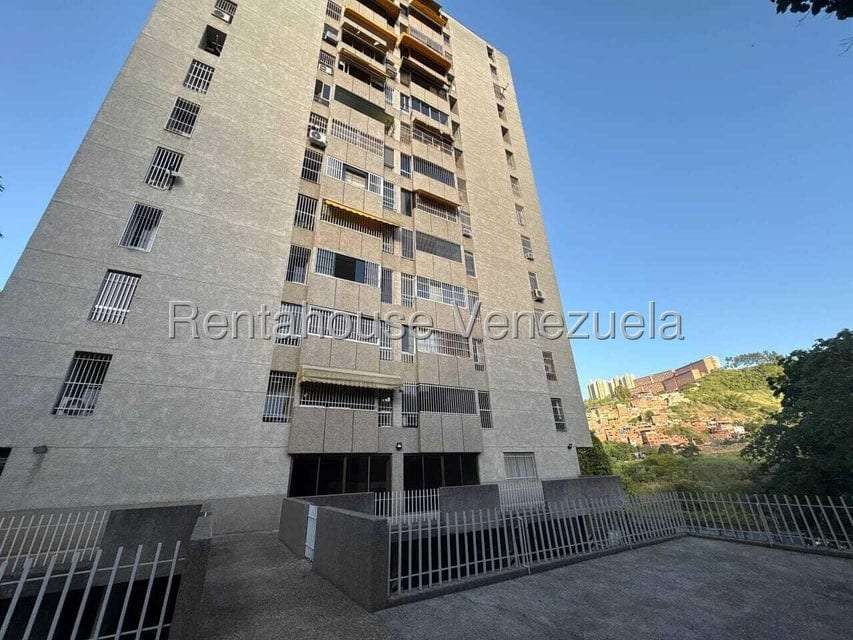 Apartment in Santa Fe Sur, Caracas - 1