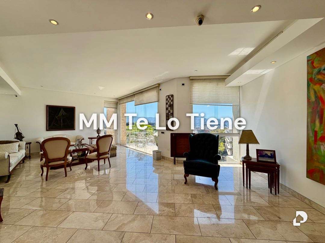Apartamento en Los Palos Grandes, Caracas – 4
