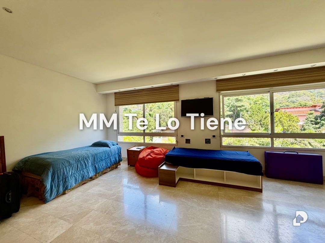Apartamento en Los Palos Grandes, Caracas – 17