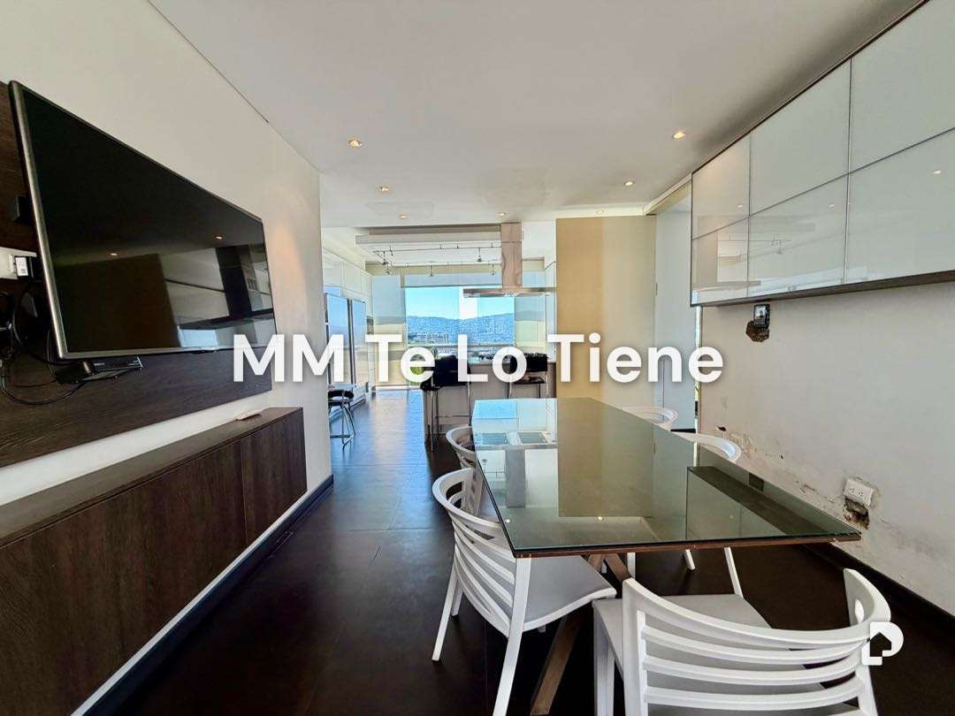 Apartamento en Los Palos Grandes, Caracas – 18