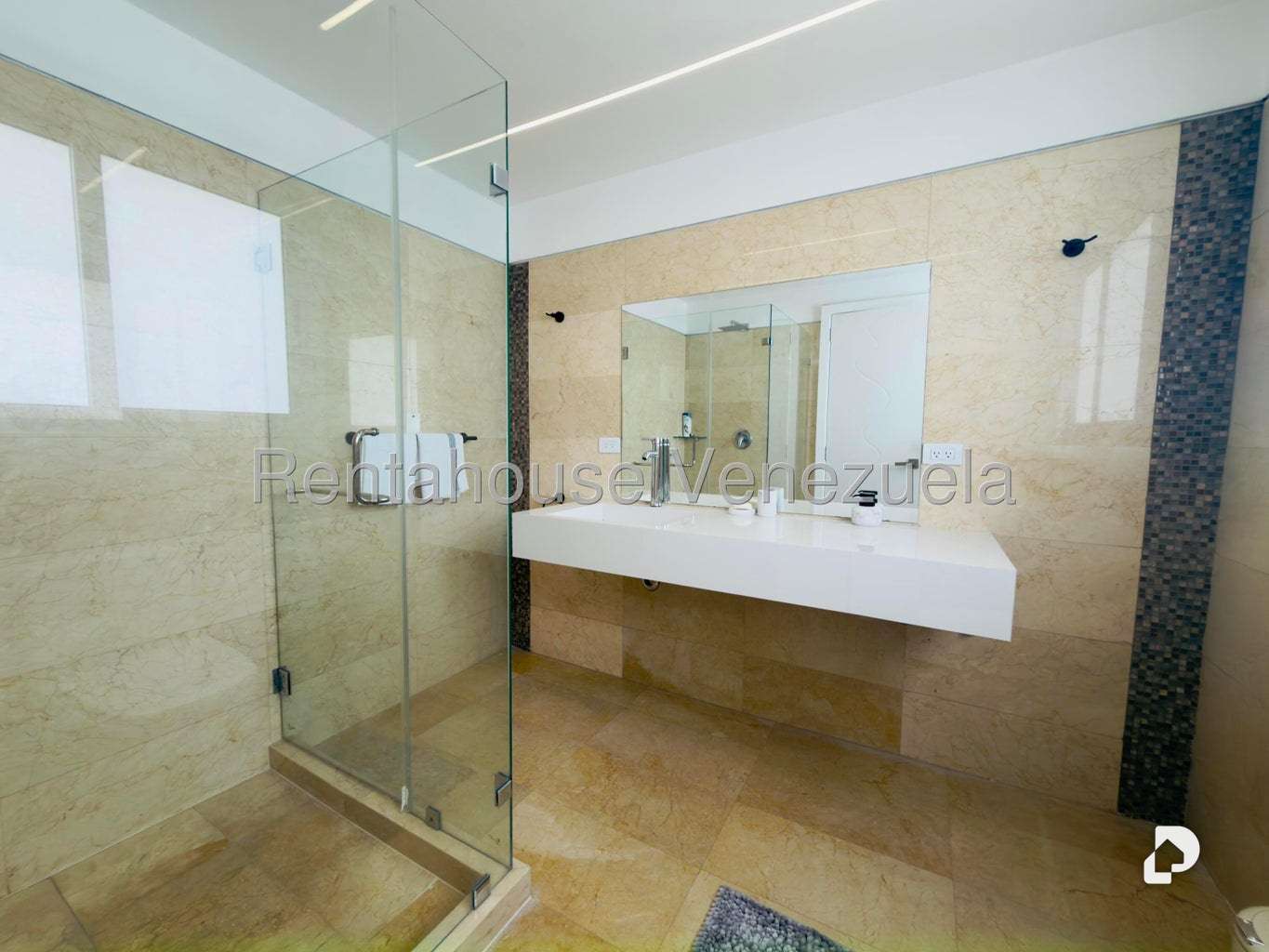 Apartamento en Los Naranjos de las Mercedes, Caracas – 19