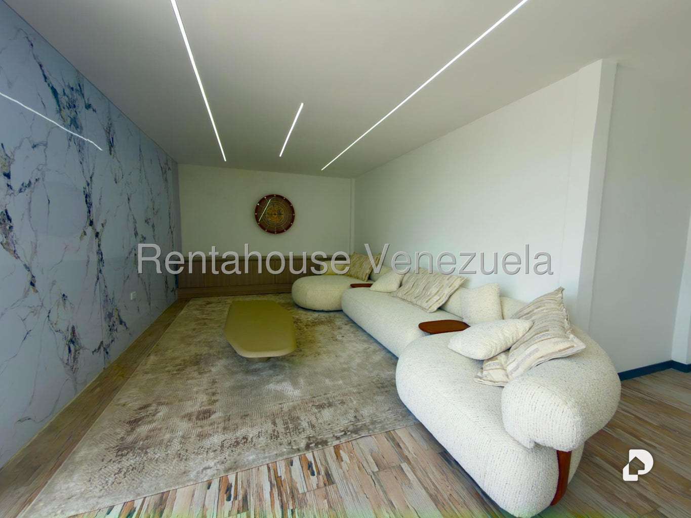 Apartamento en Los Naranjos de las Mercedes, Caracas – 17