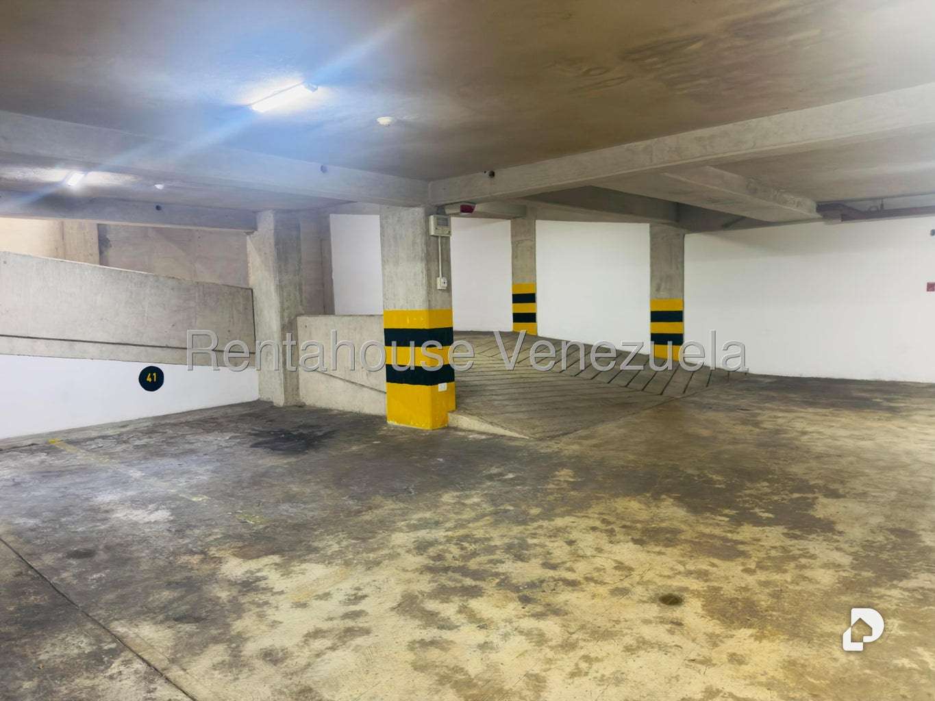Apartamento en Los Naranjos de las Mercedes, Caracas – 13