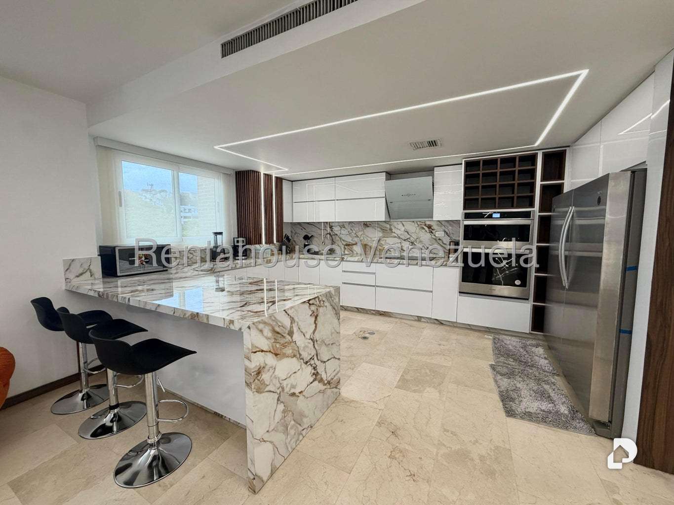 Apartamento en Los Naranjos de las Mercedes, Caracas – 2