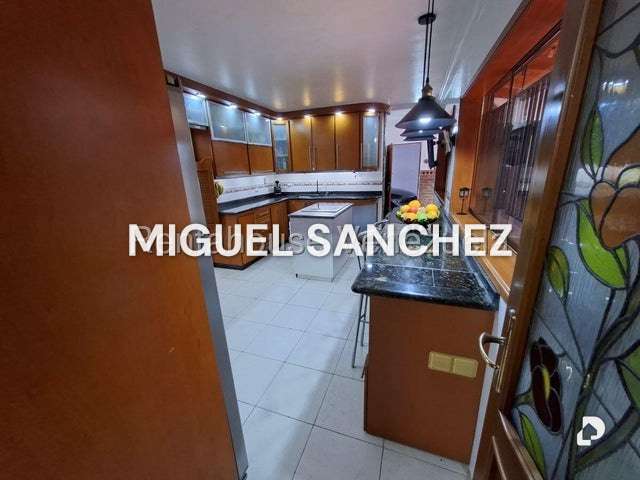 Casa en Lomas de Prados del Este, Caracas – 9