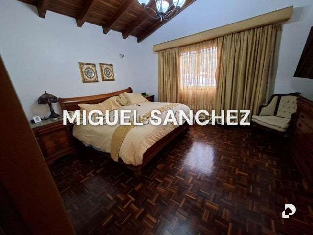Casa en Lomas de Prados del Este, Caracas – 14