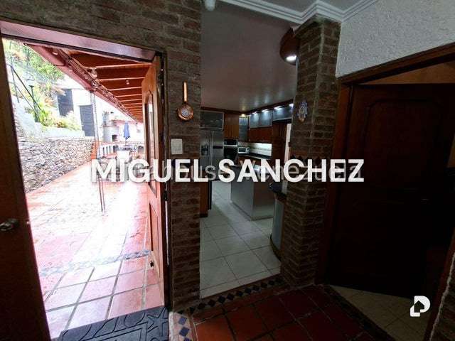 Casa en Lomas de Prados del Este, Caracas – 10