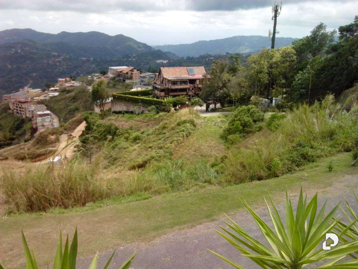 Land in Oripoto, Caracas – 4
