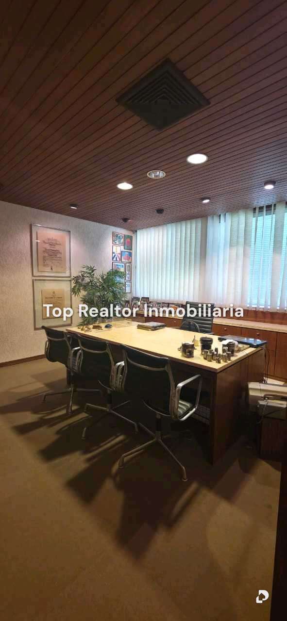 Oficina en El Rosal, Caracas – 21