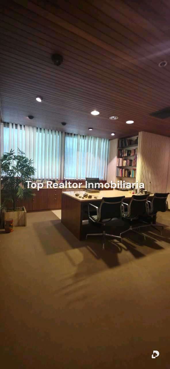 Oficina en El Rosal, Caracas – 20