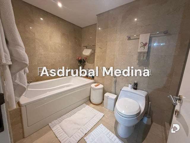 Apartamento en Altamira, Caracas – 9