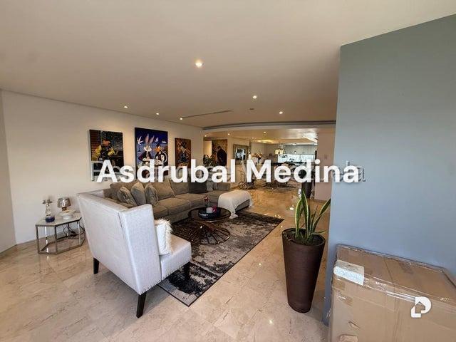 Apartamento en Altamira, Caracas – 4