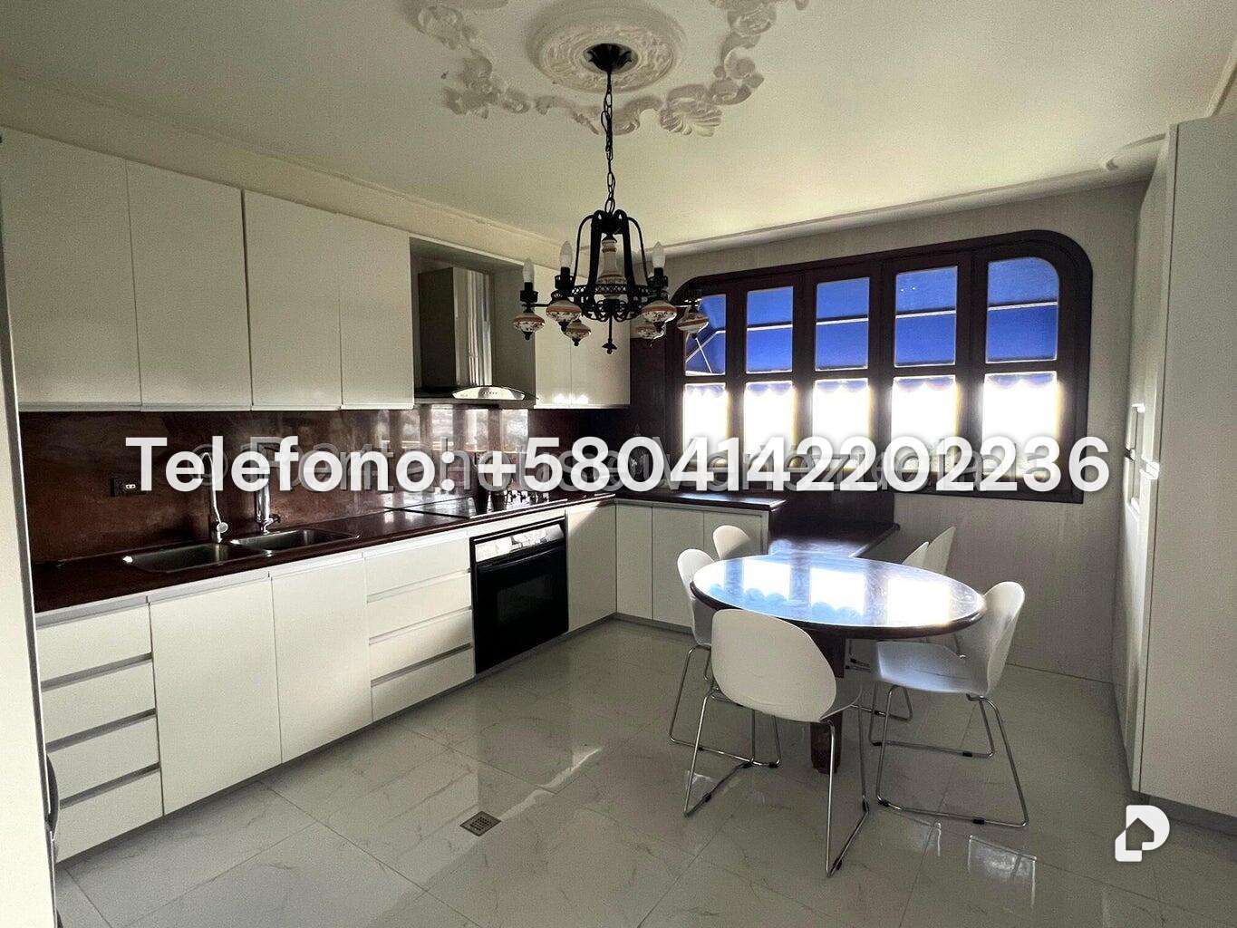 Casa en La Lagunita Country Club, Caracas – 11