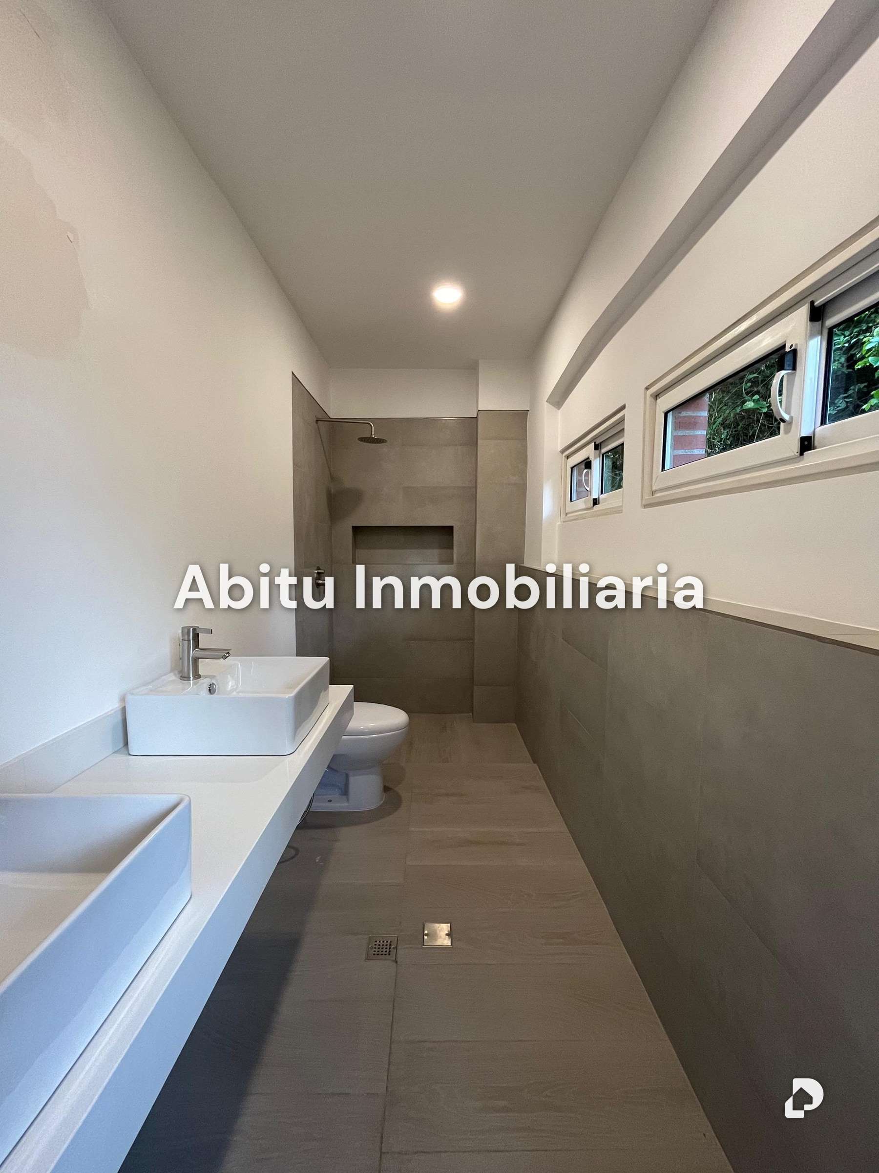 Casa en Alta Florida, Caracas – 8