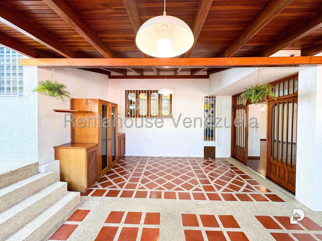 Casa en Prados del Este, Caracas – 63