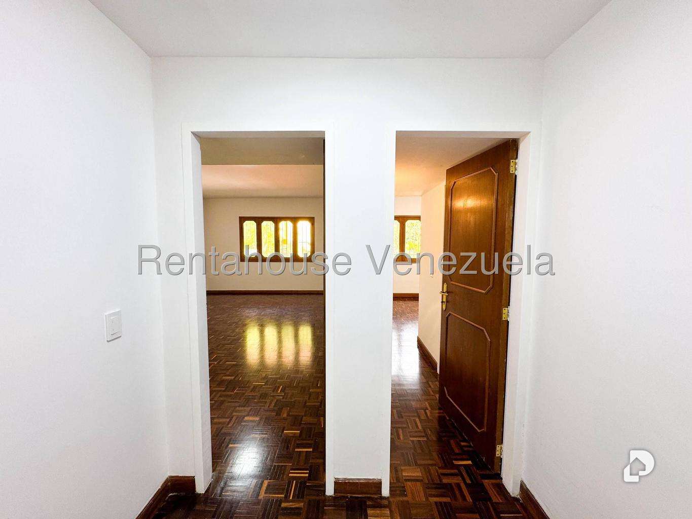 Casa en Prados del Este, Caracas – 44