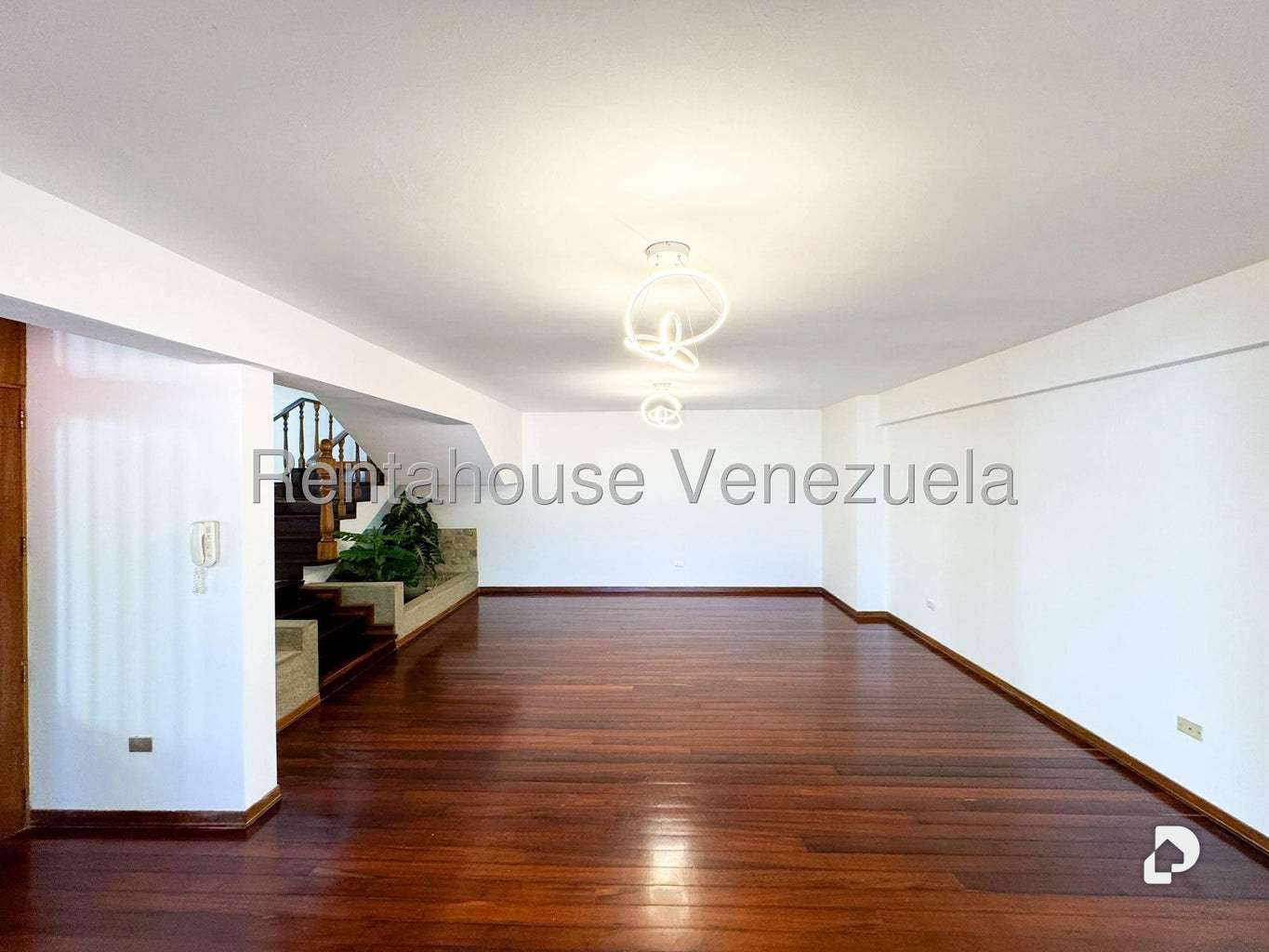 Casa en Prados del Este, Caracas – 18