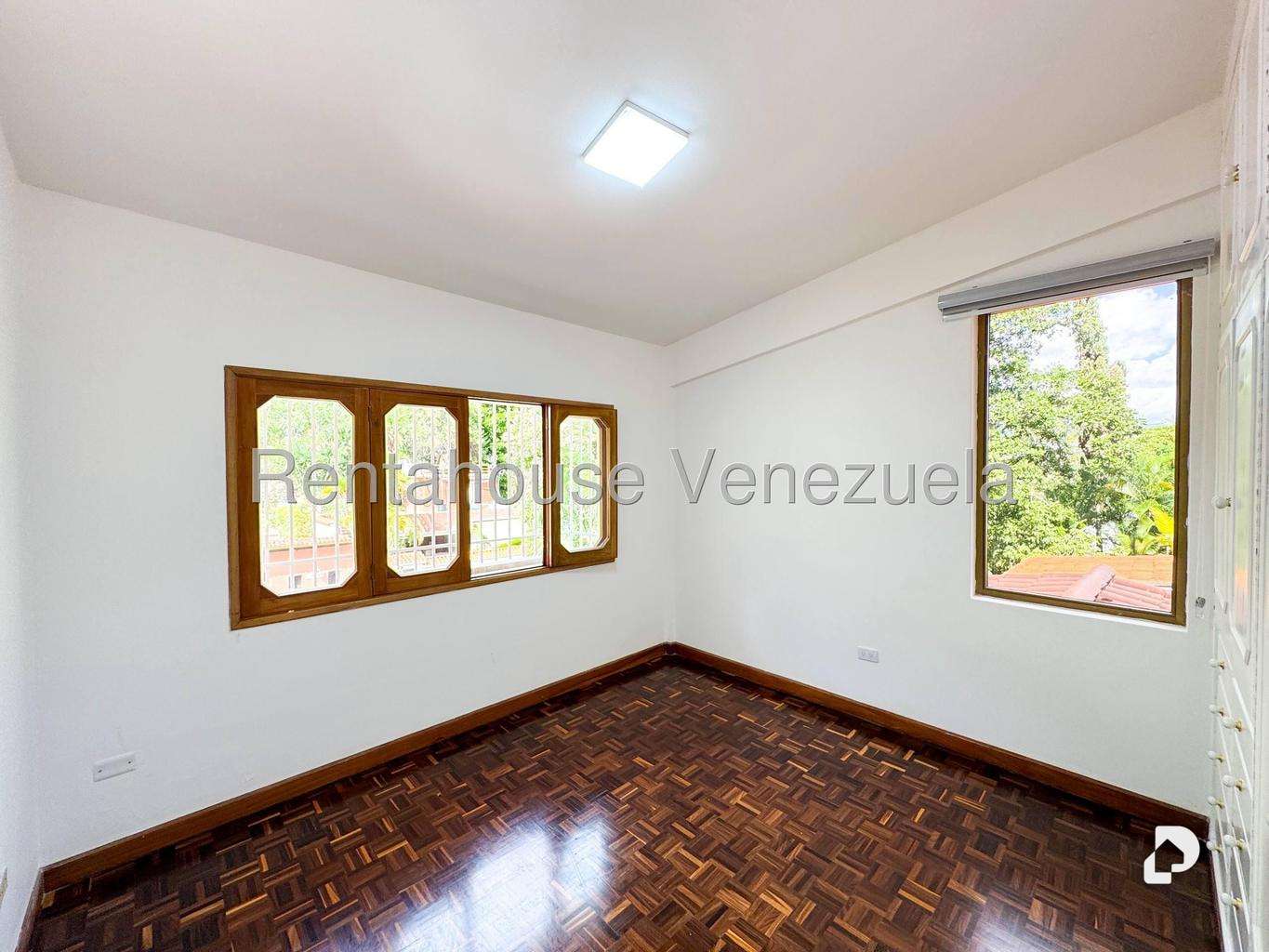 Casa en Prados del Este, Caracas – 52