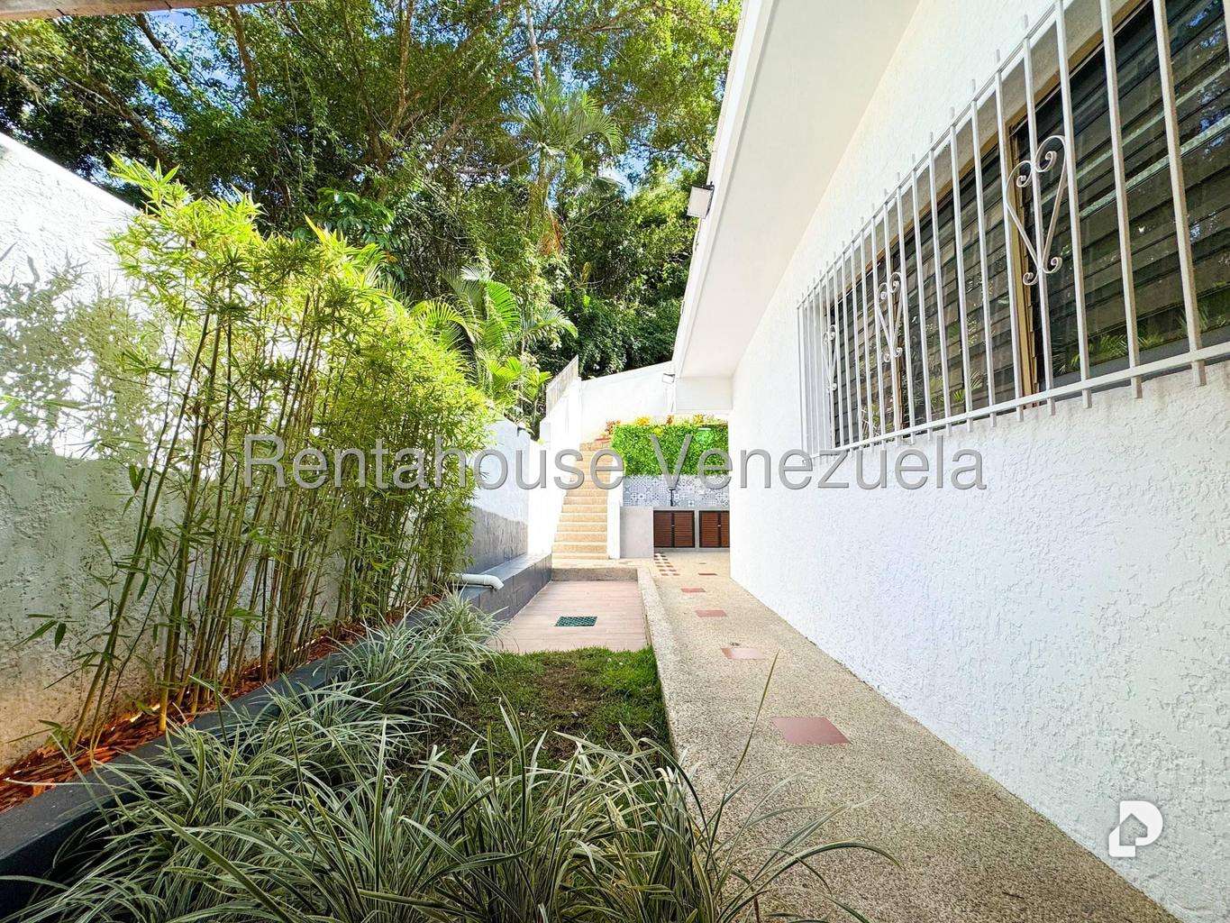 Casa en Prados del Este, Caracas – 66