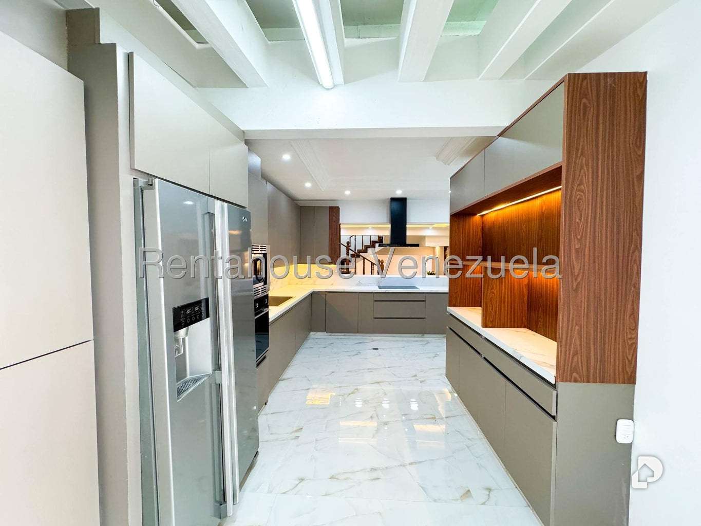 Casa en Prados del Este, Caracas – 10
