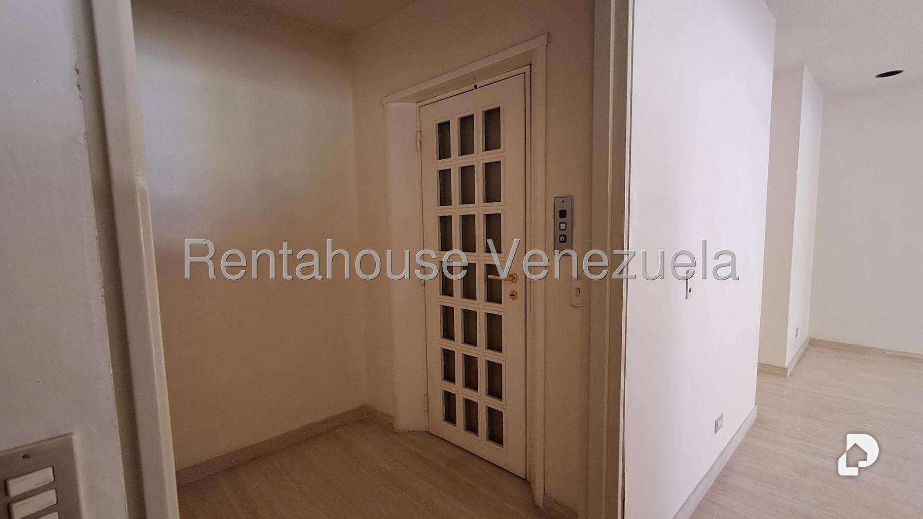Apartamento en Los Chorros, Caracas – 35