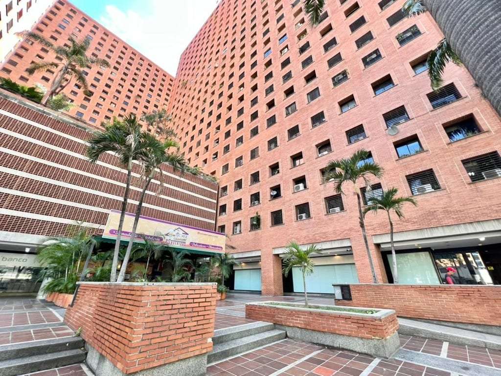 Commercial space in Sabana Grande, Caracas - 1
