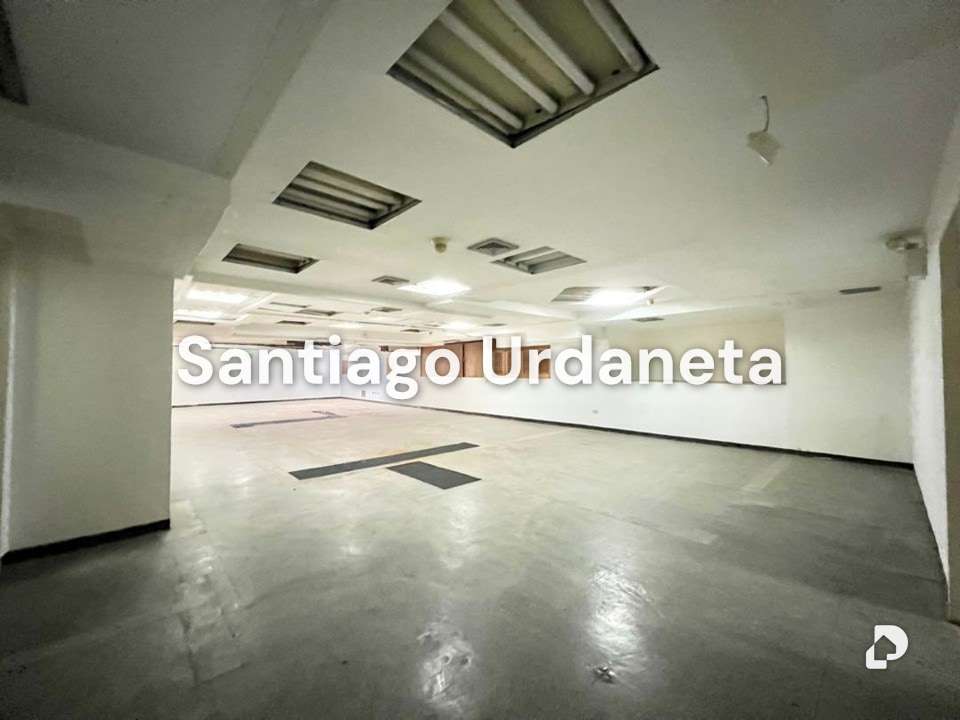 Commercial space in Sabana Grande, Caracas – 13