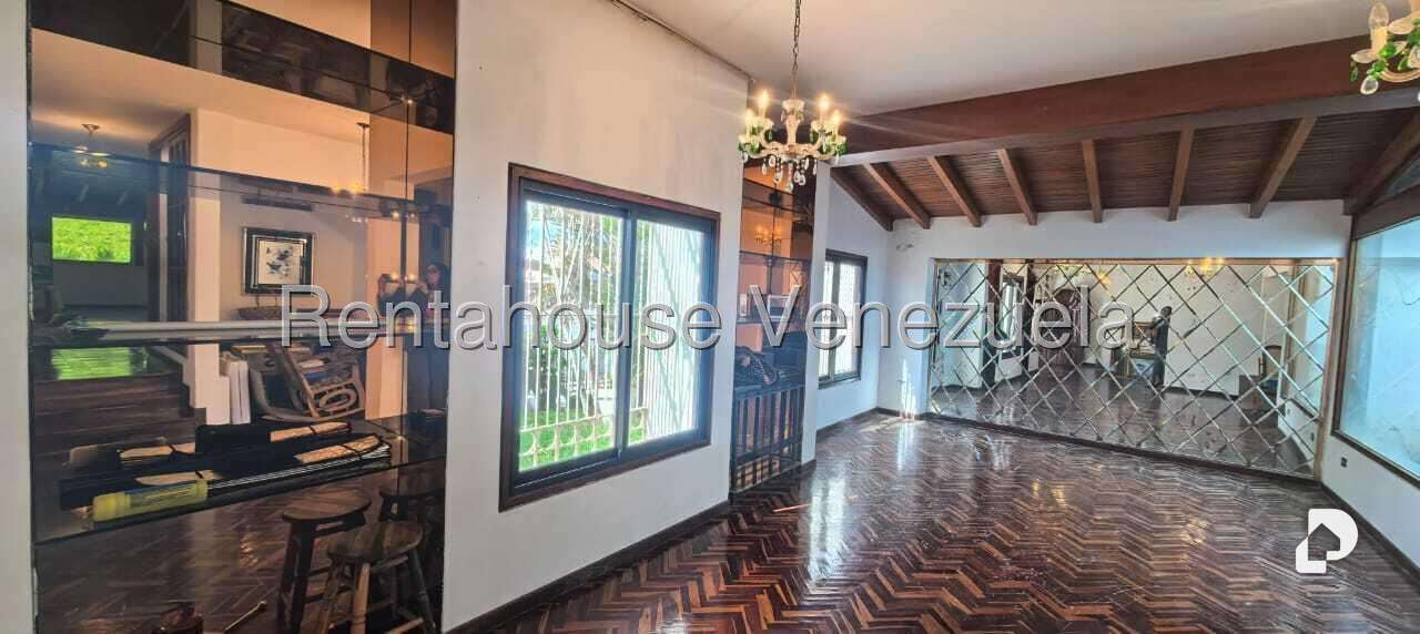 Casa en Los Naranjos (del Cafetal), Caracas – 23